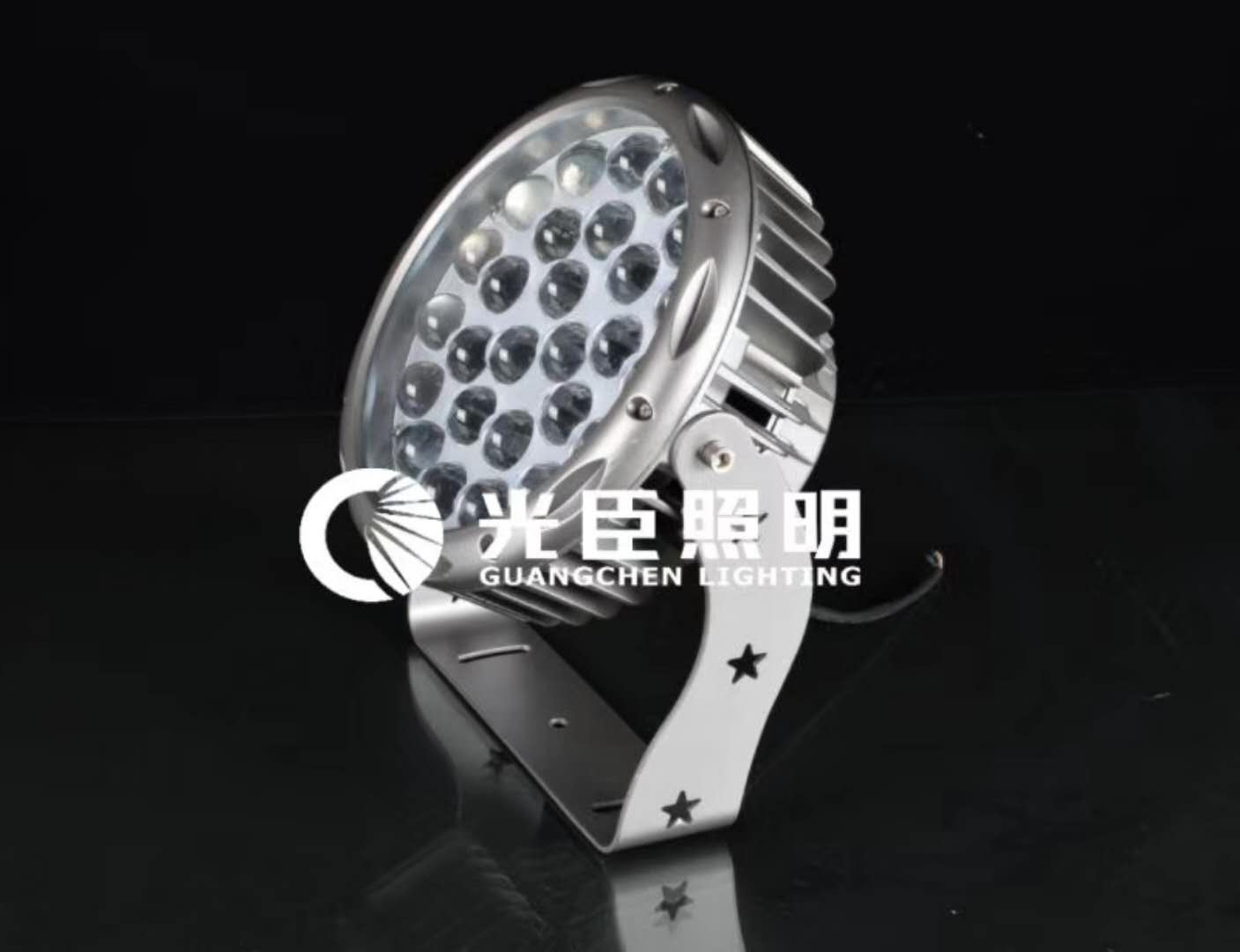 大功率窄光束投射燈，高樓亮化新寵兒