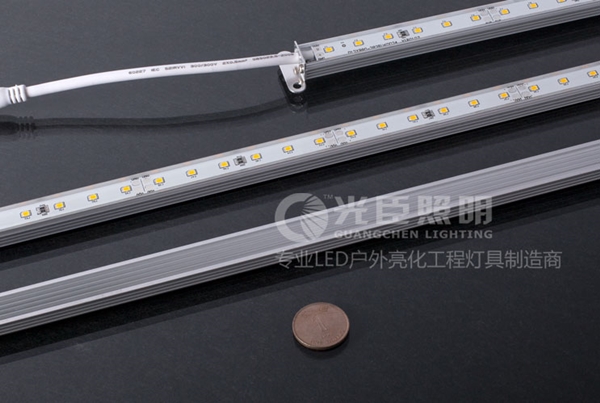 LED線(xiàn)條燈