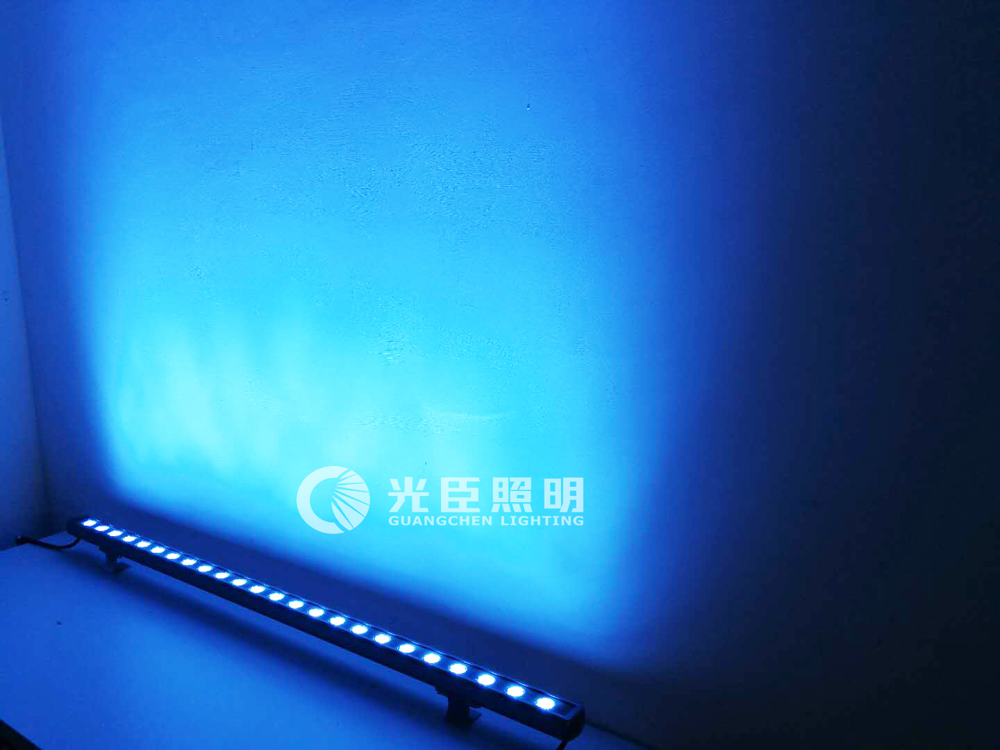 湖藍光洗墻燈