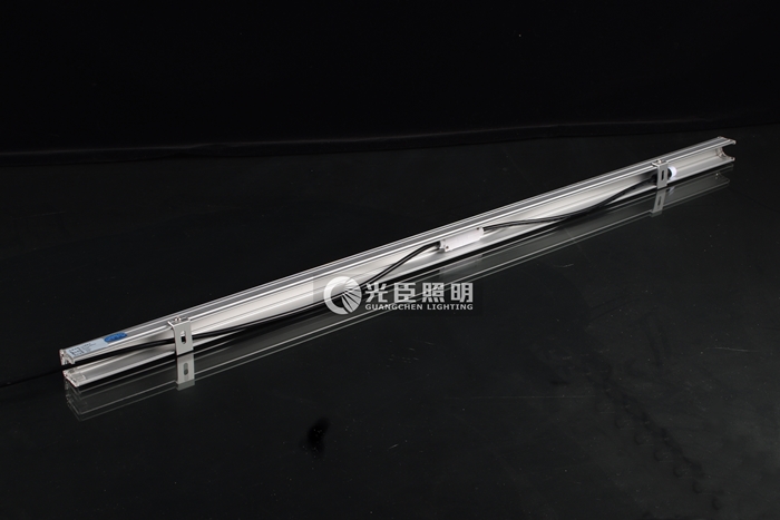 LED線(xiàn)條燈
