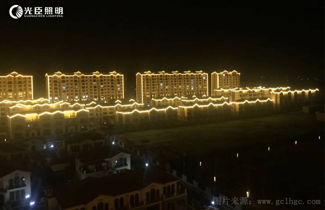 LED金黃線(xiàn)條燈